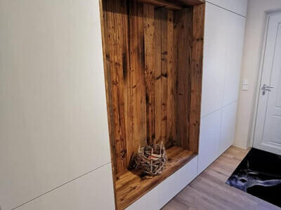 Garderobe Bild 4